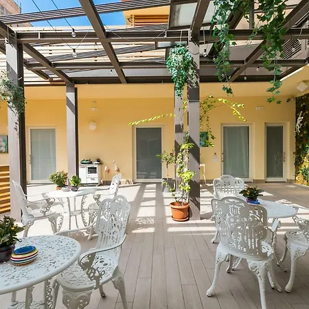 Demetra Eco 4* רומא